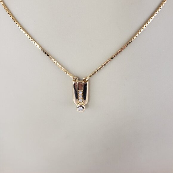 18 Karat Yellow Gold Diamond Pendant Necklace #19257 - Picture 7 of 7